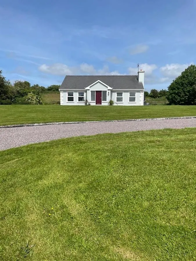 Rose Cottage Killarney 0*, Dunrine Ireland