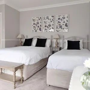 3* Bed & Breakfast Balally House